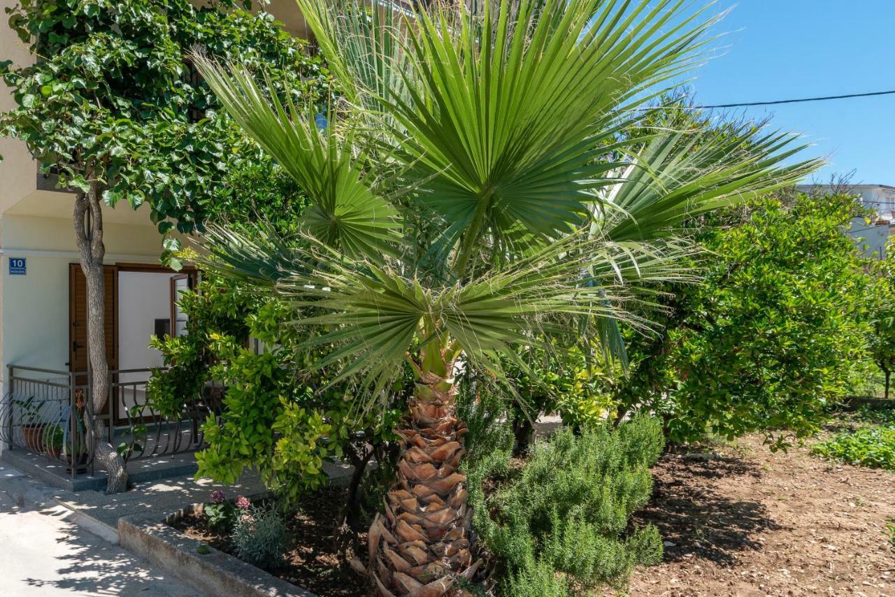 Kiwi Apartment Trogir Exterior photo